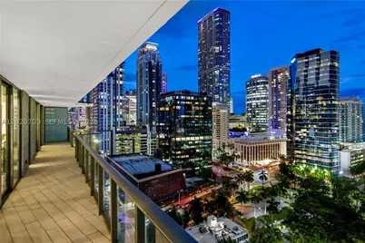 1300 S Miami #1405, Miami, FL 33130 - Photo 3