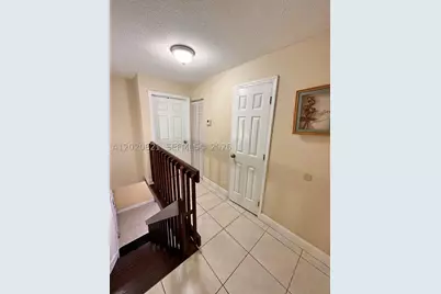 5953 W 28th #24, Hialeah, FL 33016 - Photo 15