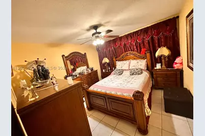 5953 W 28th #24, Hialeah, FL 33016 - Photo 19