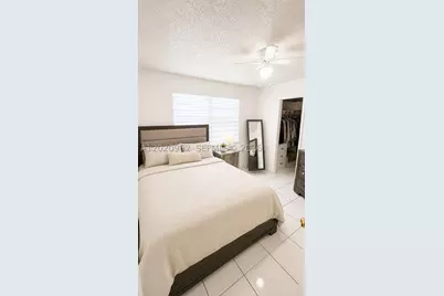 401 SW 109th #14, Miami, FL 33174 - Photo 13