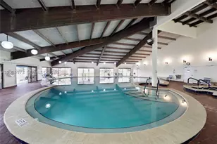 10466 Sunrise Lakes, Sunrise, FL 33322 - Photo 25