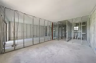 10466 Sunrise Lakes, Sunrise, FL 33322 - Photo 17