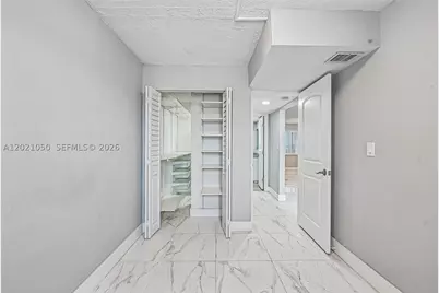 6575 W 4th #507, Hialeah, FL 33012 - Photo 23
