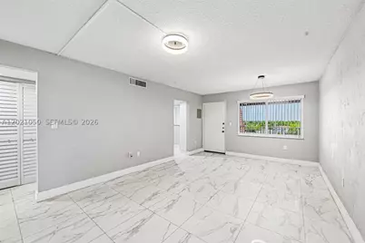 6575 W 4th #507, Hialeah, FL 33012 - Photo 7