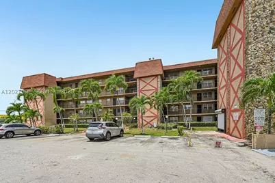6575 W 4th #507, Hialeah, FL 33012 - Photo 3