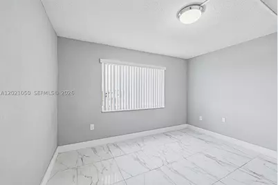 6575 W 4th #507, Hialeah, FL 33012 - Photo 13