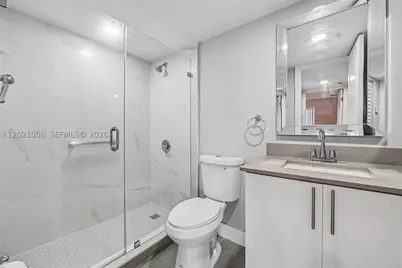 6575 W 4th #507, Hialeah, FL 33012 - Photo 17