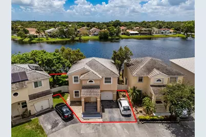 850 NW 98th, Plantation, FL 33324 - Photo 3