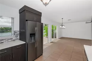 850 NW 98th, Plantation, FL 33324 - Photo 11