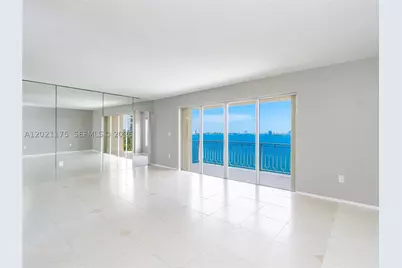 11111 Biscayne #912, Miami, FL 33181 - Photo 5