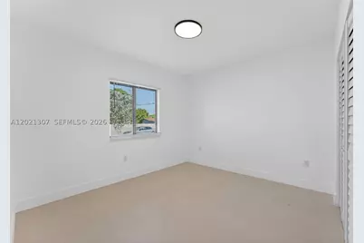 1895 NW 47th, Miami, FL 33142 - Photo 9