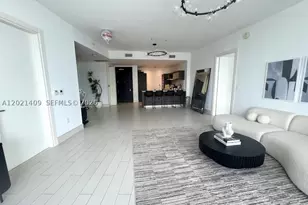 200 Biscayne Blvd, Miami, FL 33131 - Photo 9