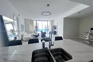 200 Biscayne Blvd, Miami, FL 33131 - Photo 13