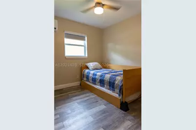 250 NW 14th, Dania Beach, FL 33004 - Photo 15