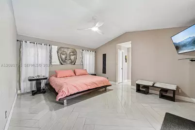 483 NW 107th, Coral Springs, FL 33071 - Photo 7