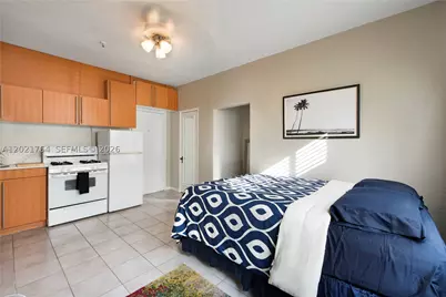 3710 Collins #N-305, Miami Beach, FL 33140 - Photo 5