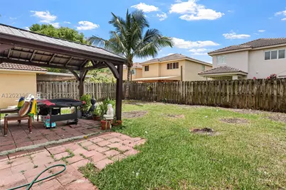 8956 SW 215th, Cutler Bay, FL 33189 - Photo 15
