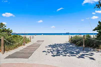 2655 Collins #2302, Miami Beach, FL 33140 - Photo 21