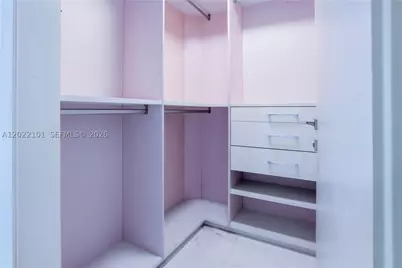 300 Biscayne Boulevard #2203C, Miami, FL 33131 - Photo 19