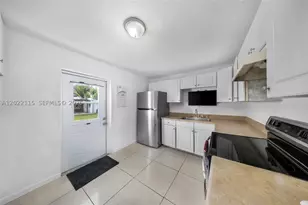 2411 Fletcher, Hollywood, FL 33020 - Photo 15