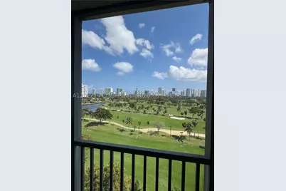 20335 W Country Club #1205, Aventura, FL 33180 - Photo 5