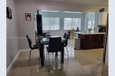 6930 SW 12th, Pembroke Pines, FL 33023 - Photo 9