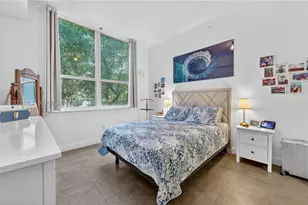 31 SE 5th, Miami, FL 33131 - Photo 21