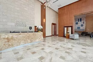 31 SE 5th, Miami, FL 33131 - Photo 31