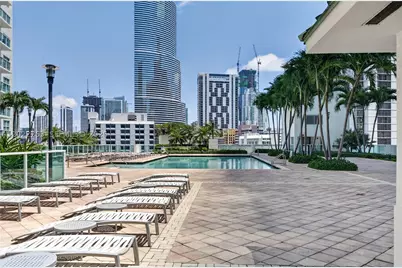 31 SE 5th #203, Miami, FL 33131 - Photo 69