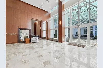 31 SE 5th #203, Miami, FL 33131 - Photo 33