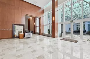 31 SE 5th, Miami, FL 33131 - Photo 33