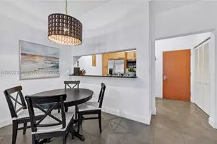 31 SE 5th, Miami, FL 33131 - Photo 11