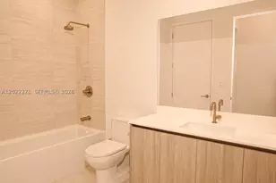 77 SE 5, Miami, FL 33131 - Photo 11