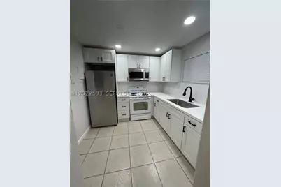 4255 N University #109, Sunrise, FL 33351 - Photo 3