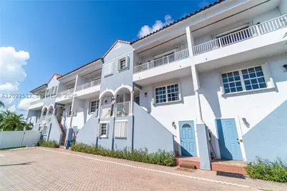 349 Virginia #349, Hollywood, FL 33019 - Photo 21