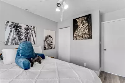 349 Virginia #349, Hollywood, FL 33019 - Photo 15