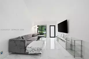 455 NE 210th, Miami, FL 33179 - Photo 3