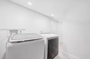 455 NE 210th, Miami, FL 33179 - Photo 19