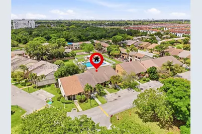 455 NE 210th, Miami, FL 33179 - Photo 29