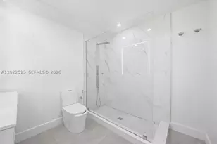 455 NE 210th, Miami, FL 33179 - Photo 9