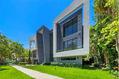 900 NE 75th, Miami, FL 33138 - Photo 5