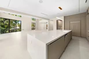 900 NE 75th, Miami, FL 33138 - Photo 15