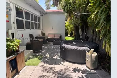 8228 NE 8th, Miami, FL 33138 - Photo 13