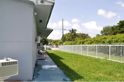 2395 NW 82nd #2395, Miami, FL 33147 - Photo 3