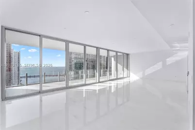 300 Biscayne Blvd #1802, Miami, FL 33131 - Photo 5