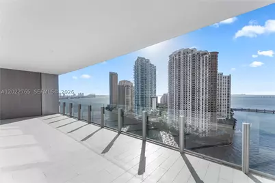 300 Biscayne Blvd #1802, Miami, FL 33131 - Photo 1