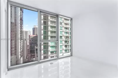 300 Biscayne Blvd #1802, Miami, FL 33131 - Photo 23