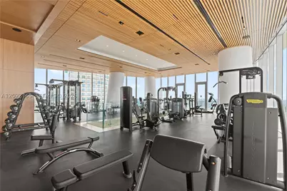 300 Biscayne Blvd #1802, Miami, FL 33131 - Photo 37