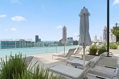 300 Biscayne Blvd #1802, Miami, FL 33131 - Photo 27