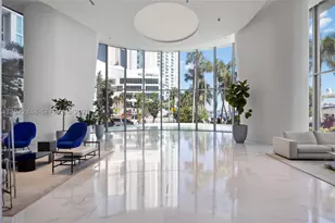 300 Biscayne Blvd, Miami, FL 33131 - Photo 7
